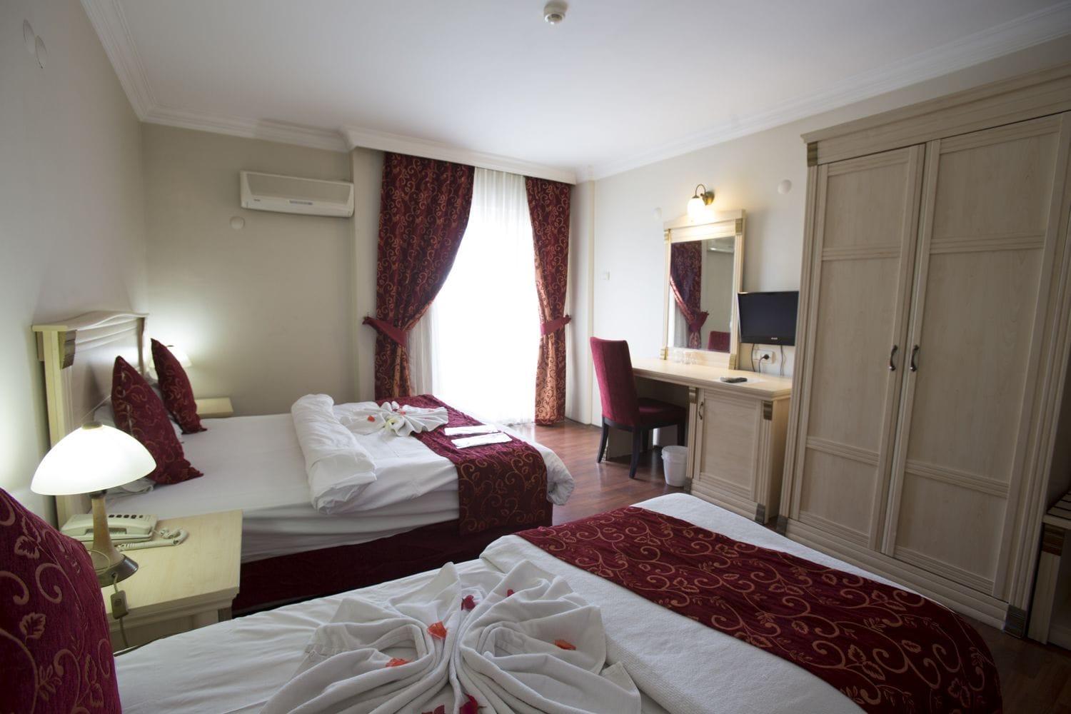 Duqqan Deluxe Hotel Kusadası Esterno foto